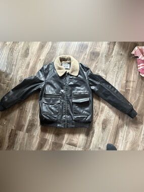 Levi's Men's Black Leather Bomber Jacket with Sherpa Collar